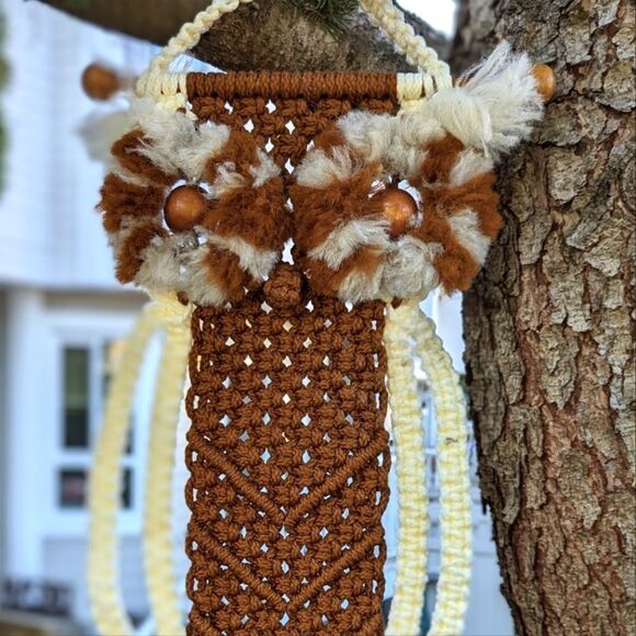 Vintage Macrame Owl - Picture 4 of 4